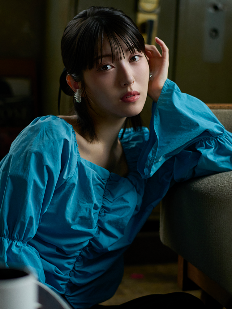 浜辺美波 オフィシャルサイト限定 オリジナルTシャツ MINAMI L 浜辺美波 オフィシャルサイト限定 オリジナルTシャツ MINAMI L